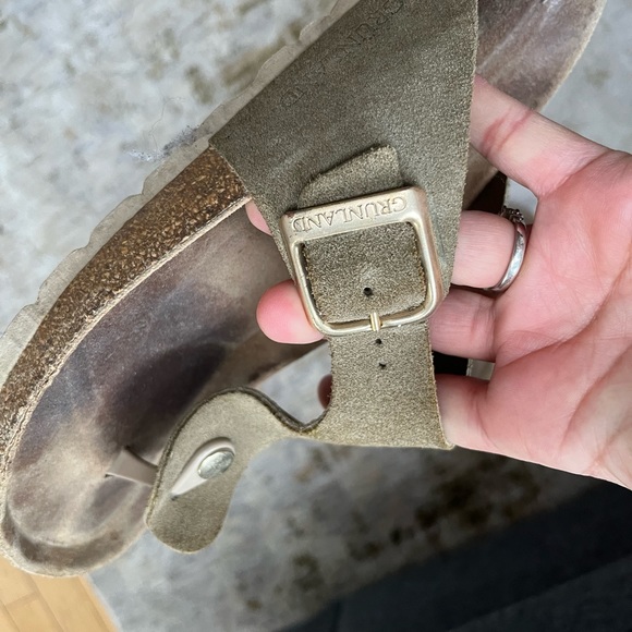 Grunland Suede thong sandals with gold detail - Picture 2 of 2